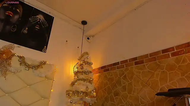 Snapshot of imlodge_ chatting on December 2024 03:10:02 AM imlodge online show from December 2024 03:10:02 AM