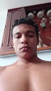 Snapshot of Black_Diamon_ chatting on August 2026 08:44:02 PM Black Diamon online show from August 2026 08:44:02 PM
