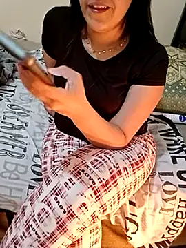 ShadiaStar online show from February 2025 11:30:01 PM