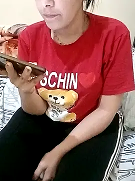 ShadiaStar online show from February 2025 01:03:01 PM