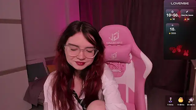 Sonya Glen online show from December 2024 09:43:02 PM