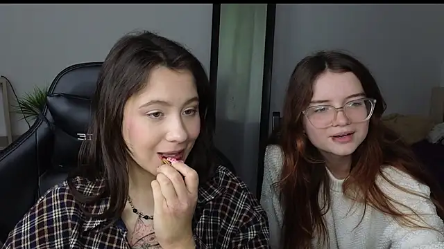 Sonya Glen online show from March 2025 09:25:02 AM