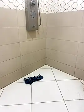 Lahcene online show from October 2025 11:55:02 AM