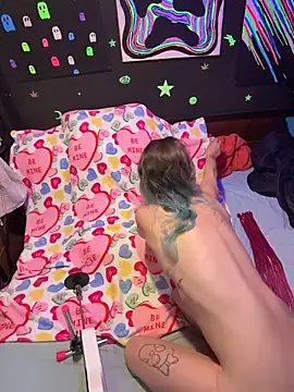 Stonermama666420 online show from February 2026 06:06:01 AM