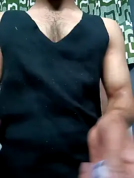 Snapshot of jaiwrld0 chatting on December 2024 05:40:02 PM jaiwrld0 online show from December 2024 05:40:02 PM