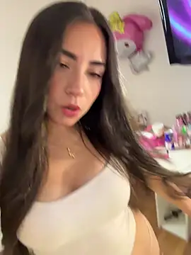 Melody 04 online show from March 2026 02:50:01 AM