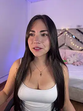 Snapshot of Melody_04 chatting on June 2026 01:54:01 AM Melody 04 online show from June 2026 01:54:01 AM
