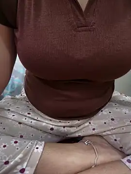 stylishpooja online show from March 2026 06:05:02 PM