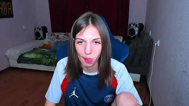 Snapshot of Venera66615 chatting on March 2025 05:43:02 PM Venera66615 online show from March 2025 05:43:02 PM