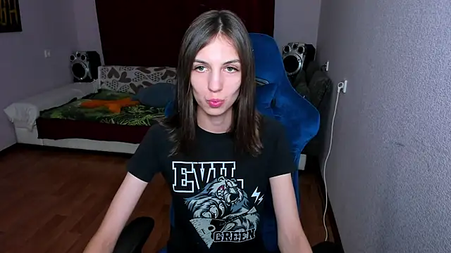 Snapshot of Venera66615 chatting on March 2025 04:37:02 PM Venera66615 online show from March 2025 04:37:02 PM