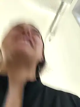 Noah Jhonson online show from February 2026 07:47:02 PM