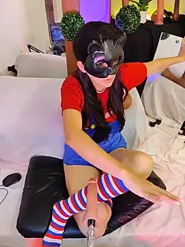 Snapshot of Sweety-Cat chatting on May 2026 04:34:01 PM Sweety-Cat online show from May 2026 04:34:01 PM