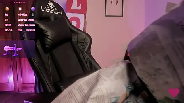 Aurora Hotson online show from February 2025 04:26:02 AM