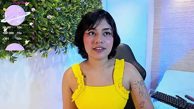 Snapshot of _sowy_venus_ chatting on February 2025 01:13:02 PM sowy venus online show from February 2025 01:13:02 PM