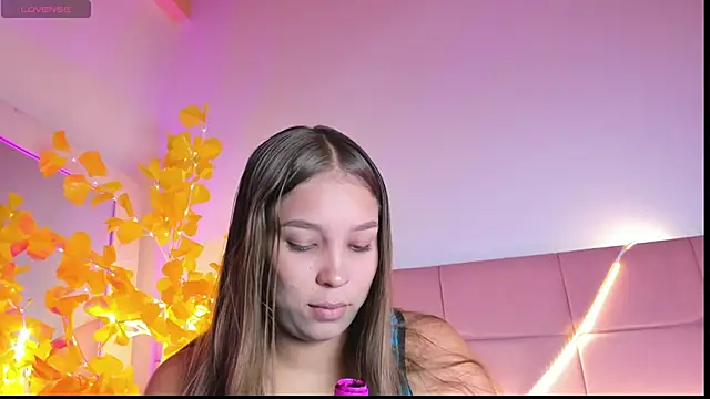 HaleyAmaya online show from April 2026 10:55:02 PM