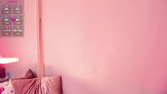 Snapshot of candy__monroe chatting on January 2026 04:11:02 PM candy monroe online show from January 2026 04:11:02 PM