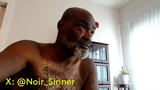 Snapshot of sinnernoir chatting on July 2026 01:14:02 PM sinnernoir online show from July 2026 01:14:02 PM