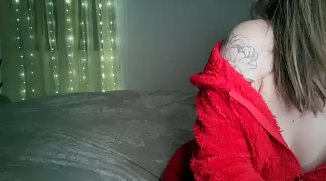 April wow online show from December 2024 07:51:02 AM