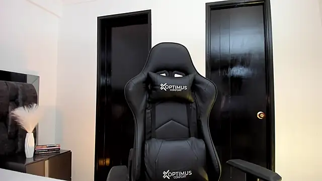 CarolHorny 1 online show from January 2025 02:32:02 AM