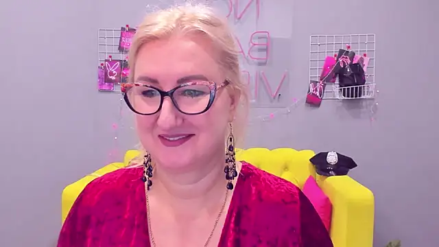 ChristyBrooks online show from January 2025 12:52:01 PM