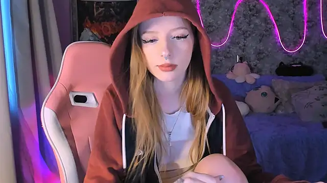 Inma Lewdness online show from March 2025 12:22:01 PM