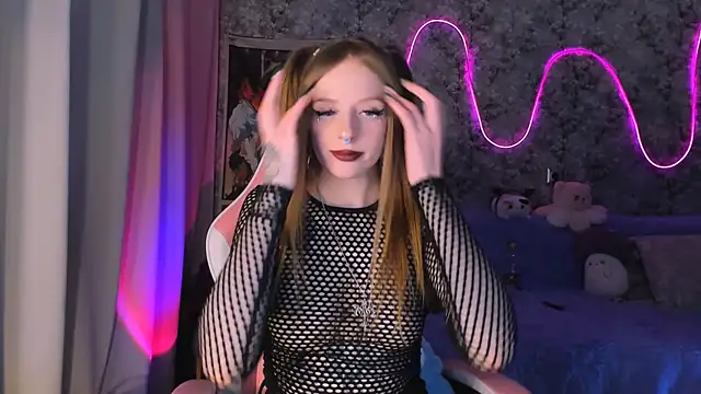 Inma Lewdness online show from March 2025 04:21:02 PM