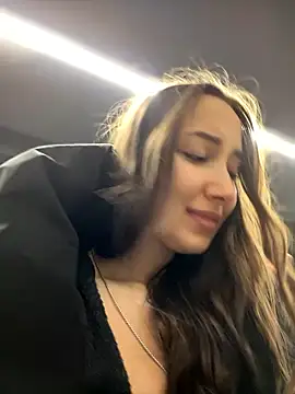 Snapshot of VelvetVixenI chatting on December 2025 08:16:02 PM VelvetVixenI online show from December 2025 08:16:02 PM