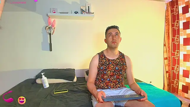 Snapshot of JeremmyAndStacy chatting on June 2026 08:53:02 PM JeremmyAndStacy online show from June 2026 08:53:02 PM
