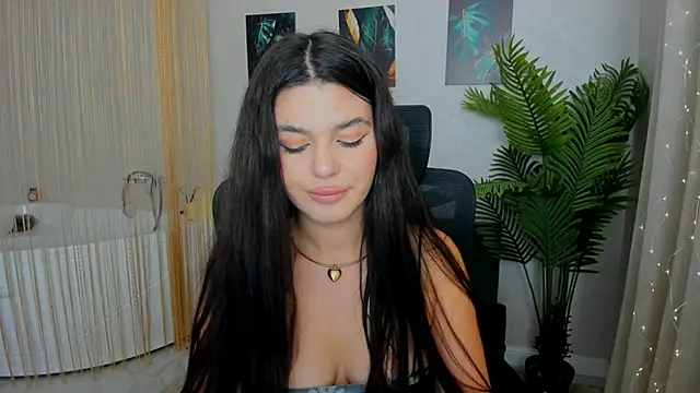 AlluringAriel online show from February 2025 07:27:02 PM