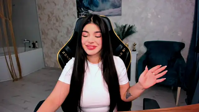 AlluringAriel online show from February 2026 07:25:02 PM