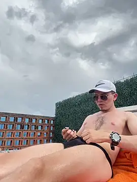 adam-rivera online show from December 2024 07:10:01 PM