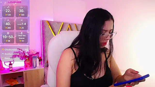 Snapshot of Aurora_Brownn chatting on January 2025 10:42:01 AM Aurora Brownn online show from January 2025 10:42:01 AM