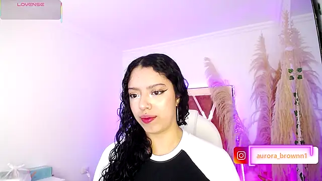 Snapshot of Aurora_Brownn chatting on September 2025 04:11:02 AM Aurora Brownn online show from September 2025 04:11:02 AM