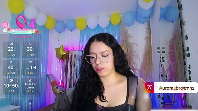 Snapshot of Aurora_Brownn chatting on October 2025 01:14:02 AM Aurora Brownn online show from October 2025 01:14:02 AM