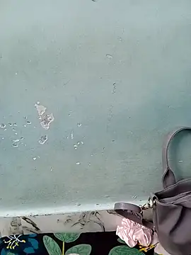 Haniya-143 online show from December 2025 11:12:01 PM