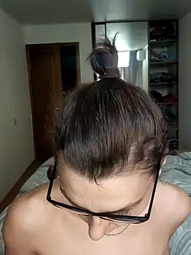 Magic  smile online show from February 2025 04:47:01 AM