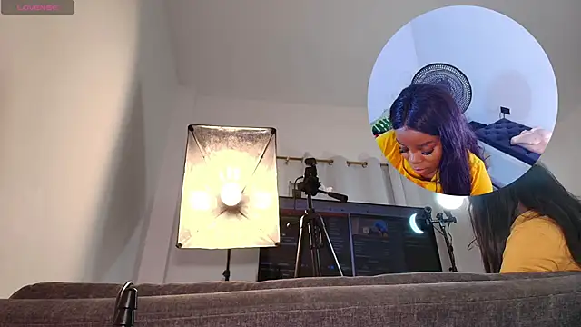 mia-brit online show from February 2026 09:11:02 PM