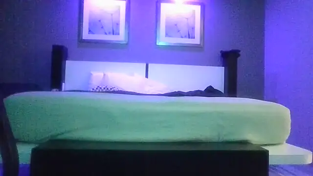 Snapshot of DerekPerez2025 chatting on December 2025 02:13:01 PM DerekPerez2025 online show from December 2025 02:13:01 PM