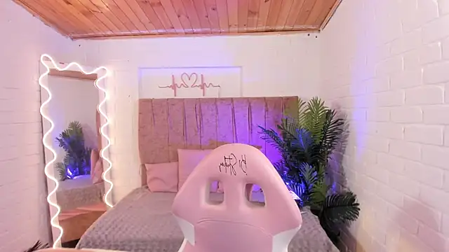 penelope tay1 online show from March 2025 03:41:02 AM