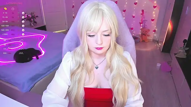 Snapshot of Amy_honey_angel chatting on March 2025 12:50:02 PM Amy honey angel online show from March 2025 12:50:02 PM