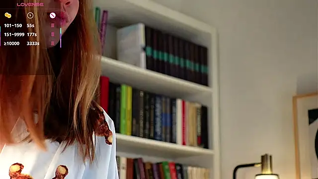 Snapshot of FalineDowlen chatting on January 2025 08:33:01 AM FalineDowlen online show from January 2025 08:33:01 AM