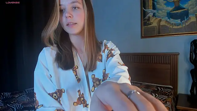 FalineDowlen online show from February 2025 07:26:02 AM