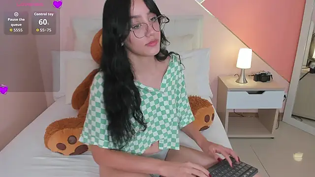 jaade evergreen online show from October 2025 05:19:02 PM