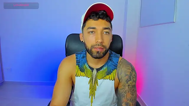 Snapshot of Sweet_and_caramel chatting on February 2026 12:15:02 PM Sweet and caramel online show from February 2026 12:15:02 PM