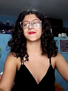 Snapshot of LoveElectra chatting on January 2025 12:17:02 AM LoveElectra online show from January 2025 12:17:02 AM