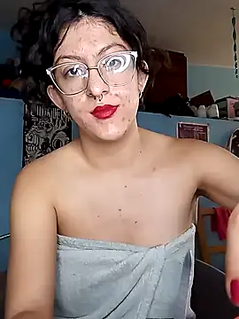 Snapshot of LoveElectra chatting on January 2025 01:42:02 PM LoveElectra online show from January 2025 01:42:02 PM