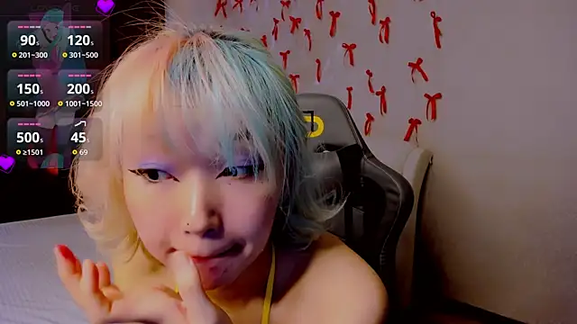 Milla Aheo online show from April 2026 01:12:01 PM