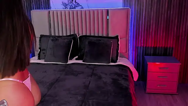 Lillyortiz online show from March 2025 02:45:01 AM