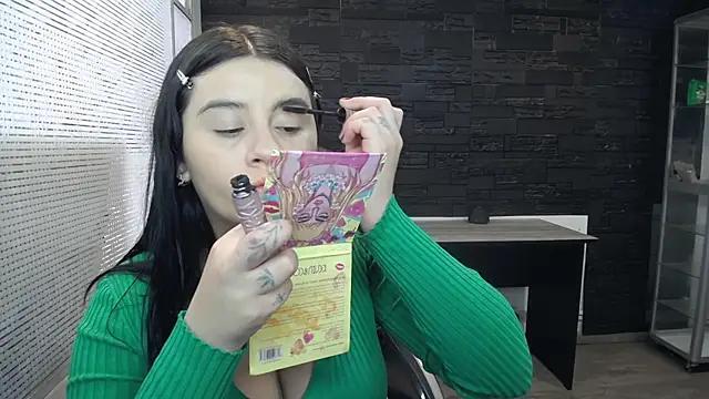 SaraBraun  online show from January 2025 01:25:02 PM