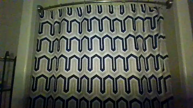 Snapshot of LuckiXCX chatting on March 2026 06:02:02 AM LuckiXCX online show from March 2026 06:02:02 AM